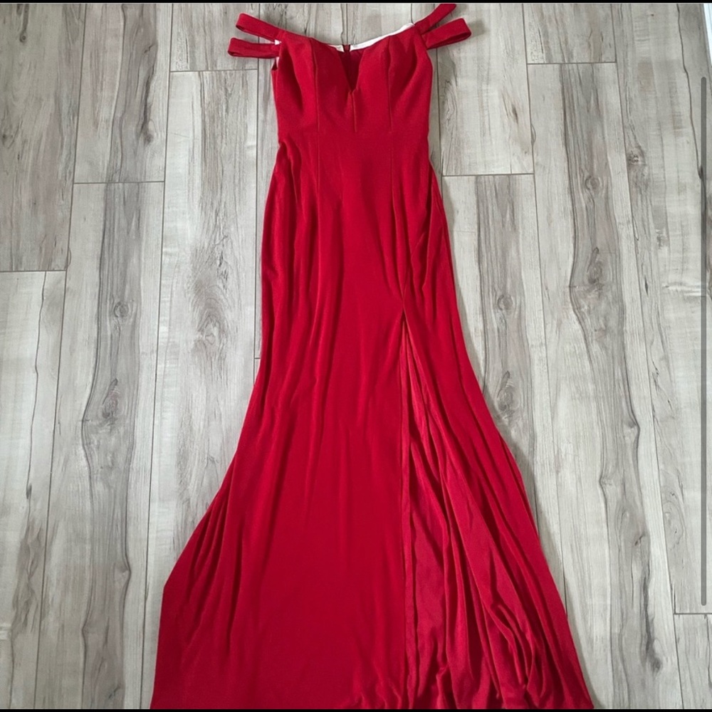 Red leg slit maxi dress